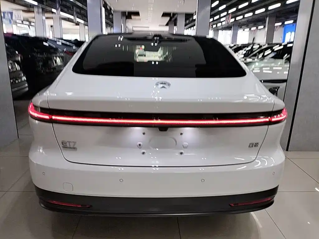Фото 6 - NIO ET7