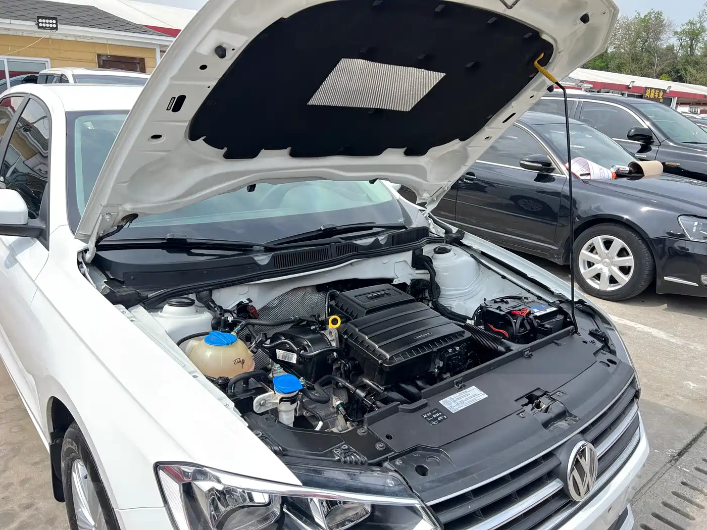 Volkswagen Bora 2017 1.6L Automatic Comfort фото 22