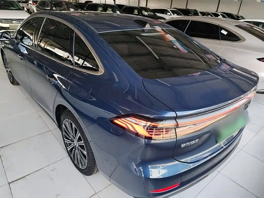 Geely Galaxy Galaxy A7 2025 EM-i фото 5