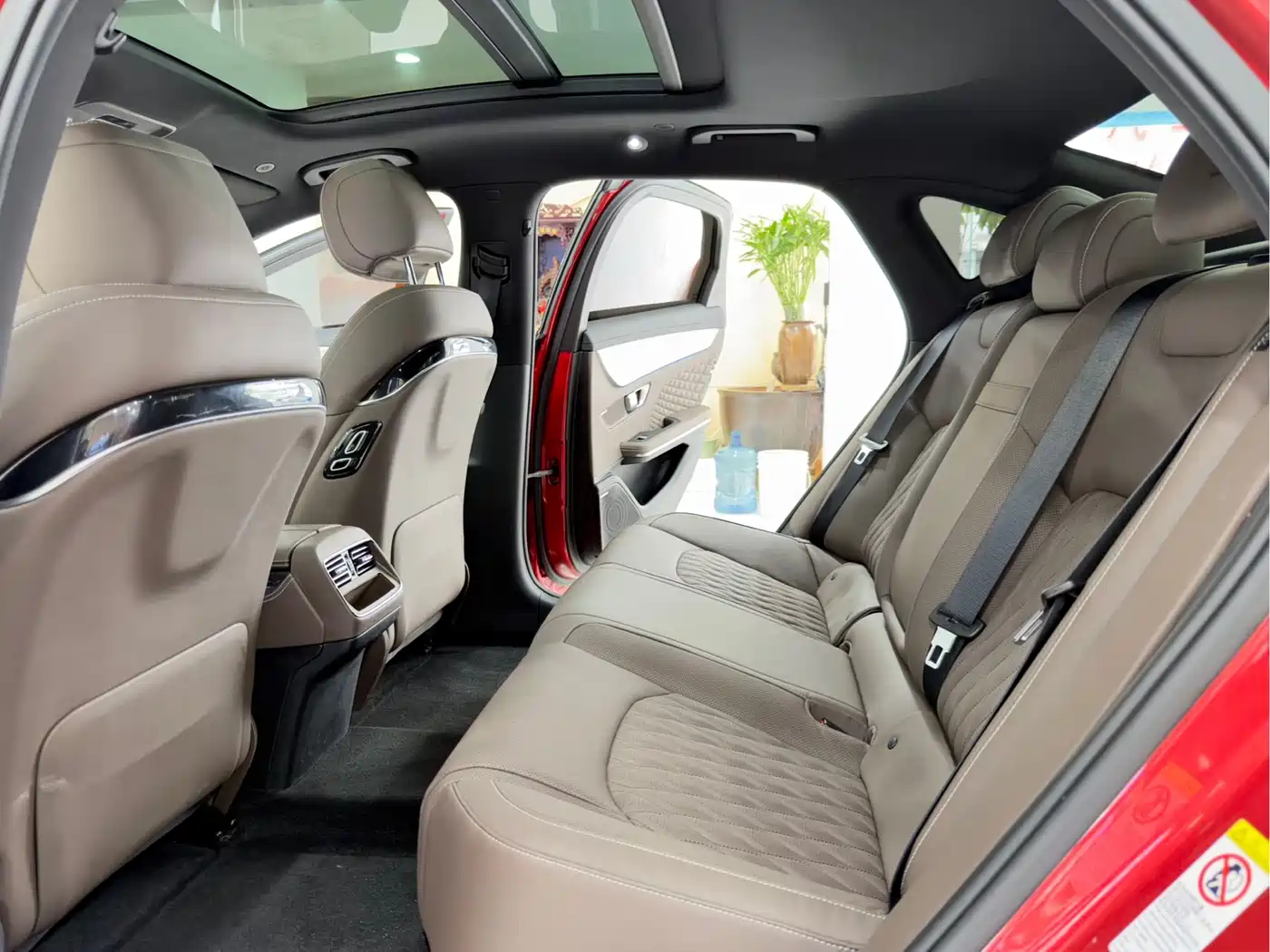 BYD Han 2023 EV Champion Edition 605KM FWD Premium фото 6