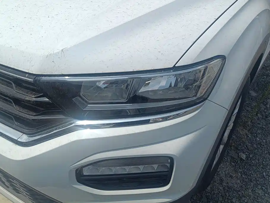 Фото 5 - Volkswagen T-ROC