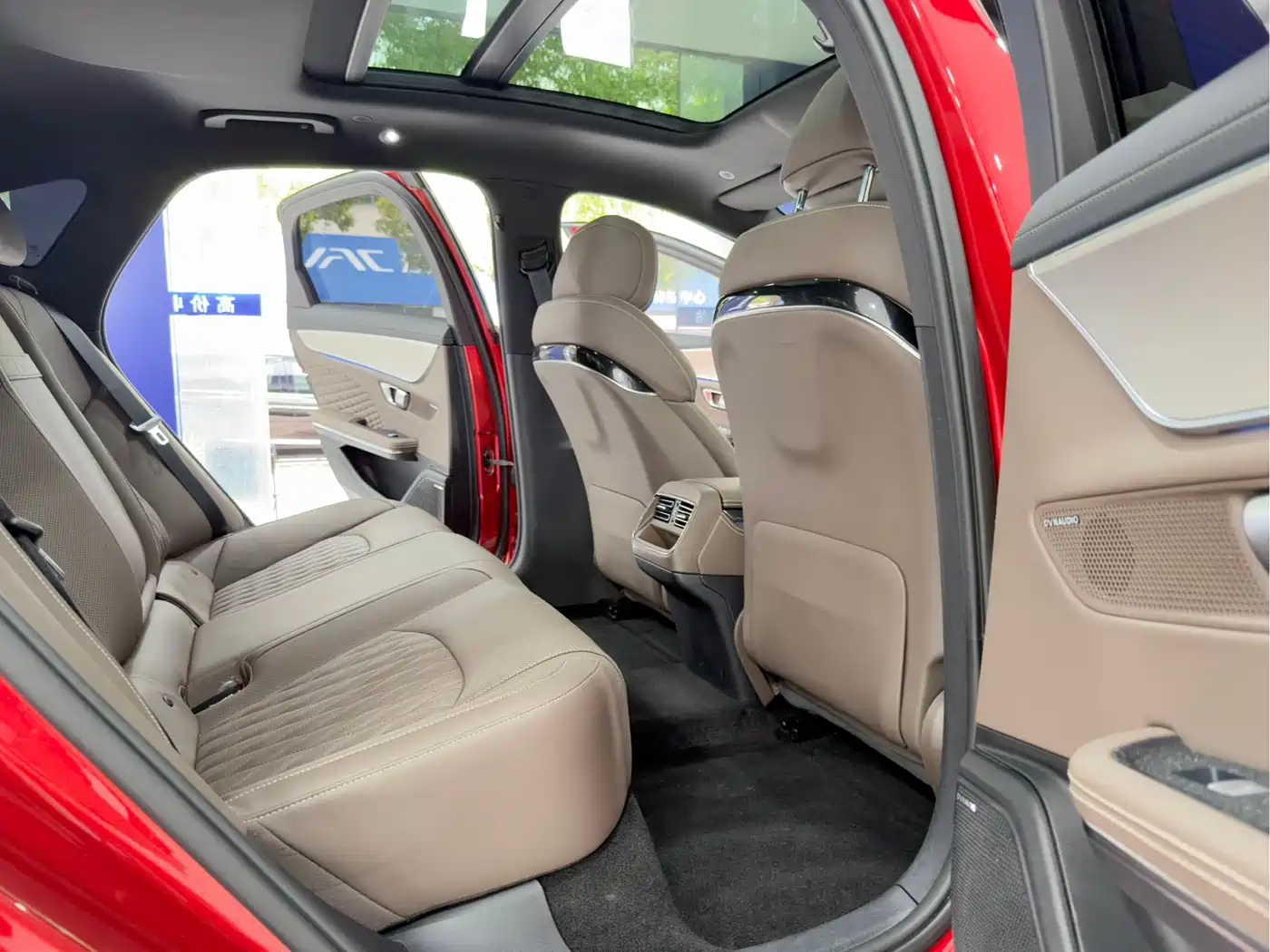 BYD Han 2023 EV Champion Edition 605KM FWD Premium фото 16