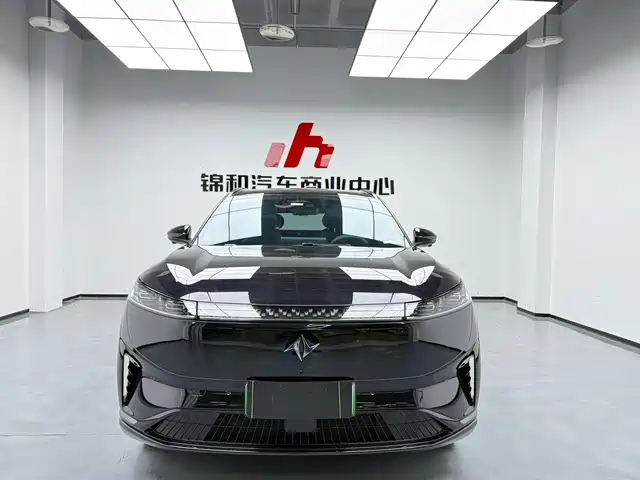 Dongfeng Yipai eπ008 2024 210Max Range Extender 6-Seater