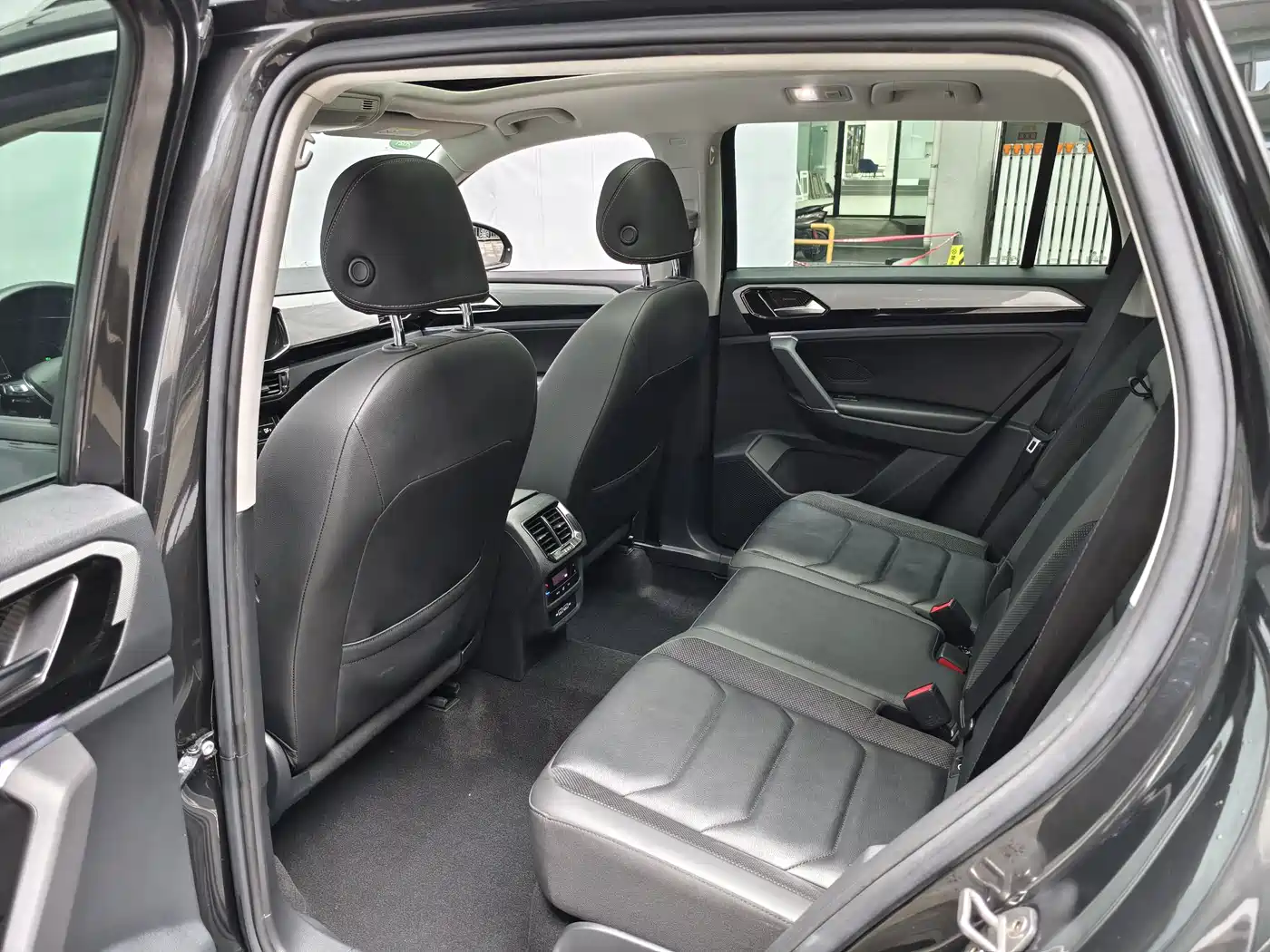 Volkswagen Tayron 2020 330TSI 2WD Luxury Smart Edition фото 11