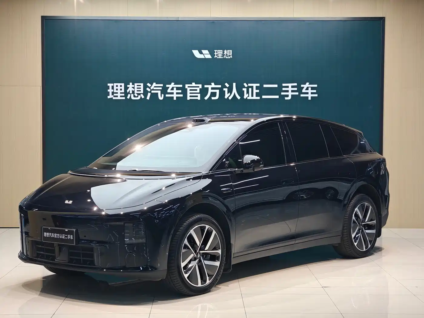 Li Auto i6 2025 4WD Base Model