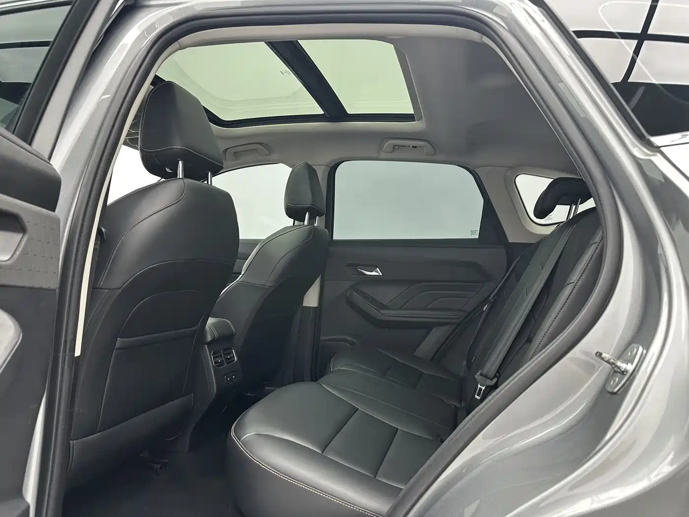 Haval Chitu 2022 Power Edition 1.5T Purple Copper Rabbit фото 6