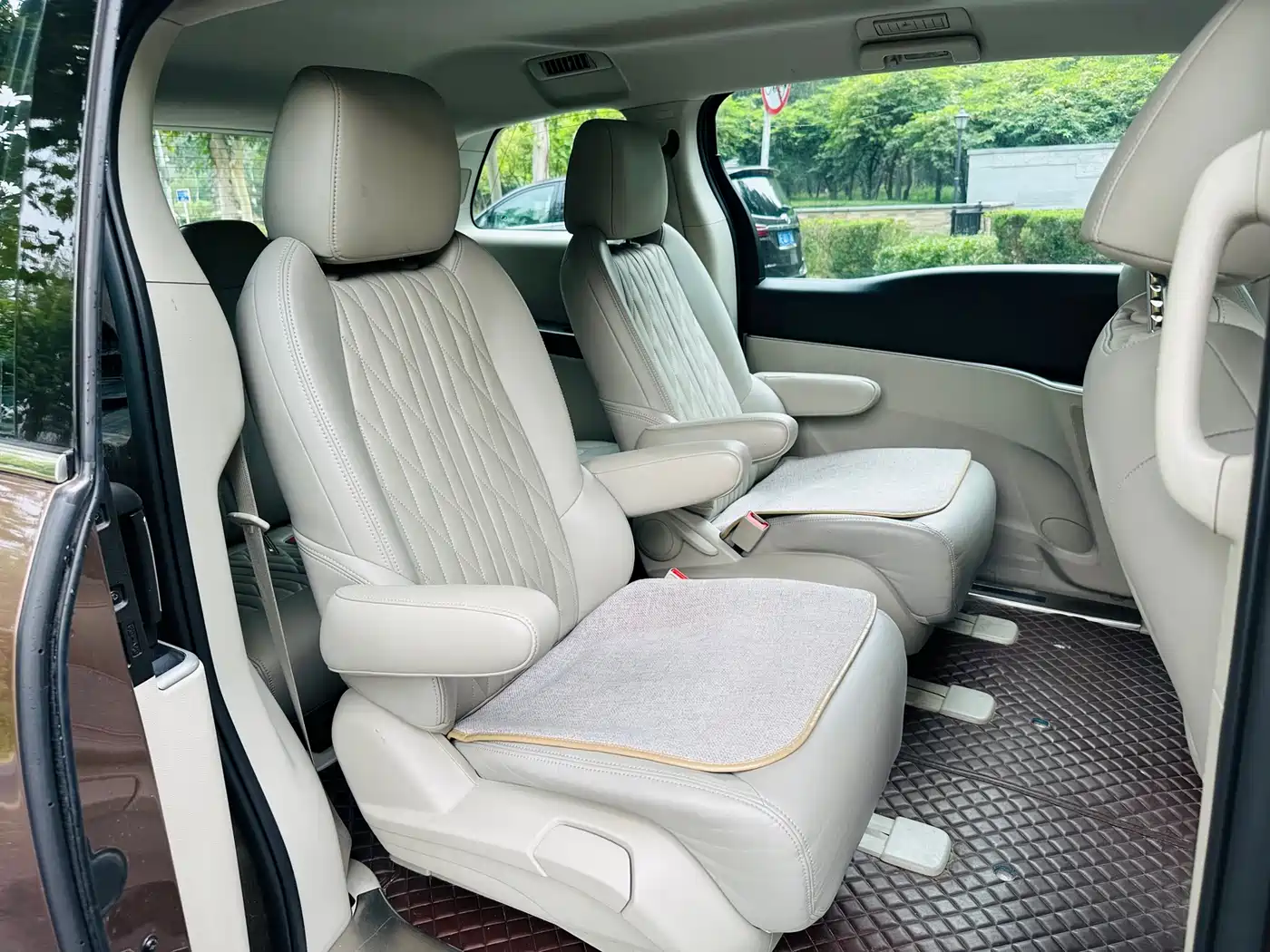 Buick GL8 2021 Land Business Class 652T Luxury фото 24