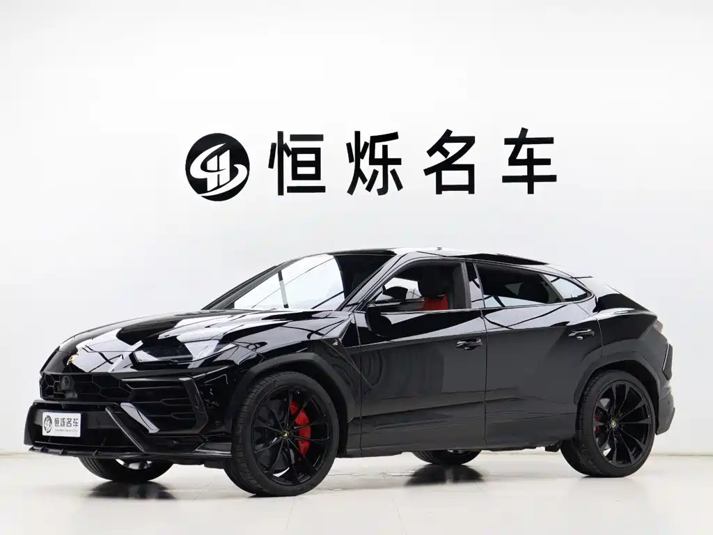 Фото 1 - Lamborghini Urus