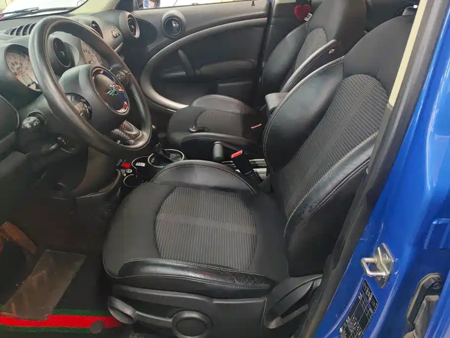 MINI COUNTRYMAN 2012 2011 1.6L COOPER Excitement