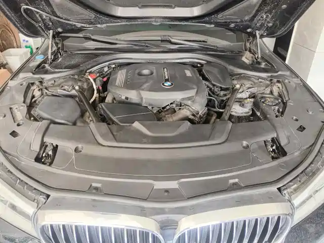 BMW 7 Series 2018 730Li Premium Type M Sport Package — фото 3