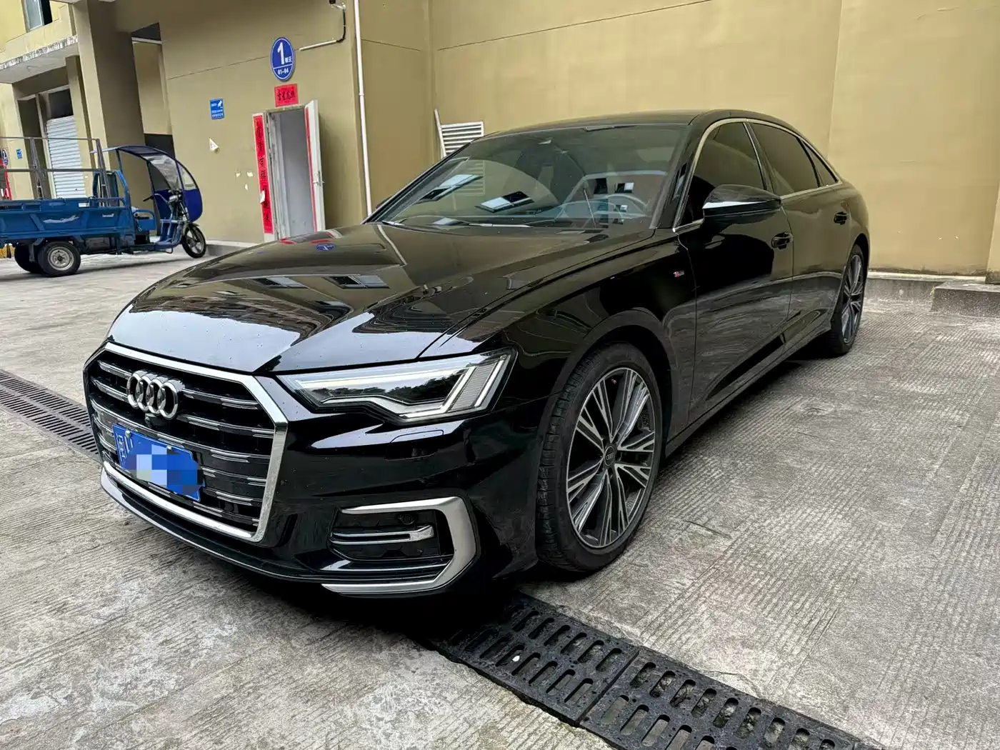 Audi A6L 2024 45 TFSI Premium Dynamic
