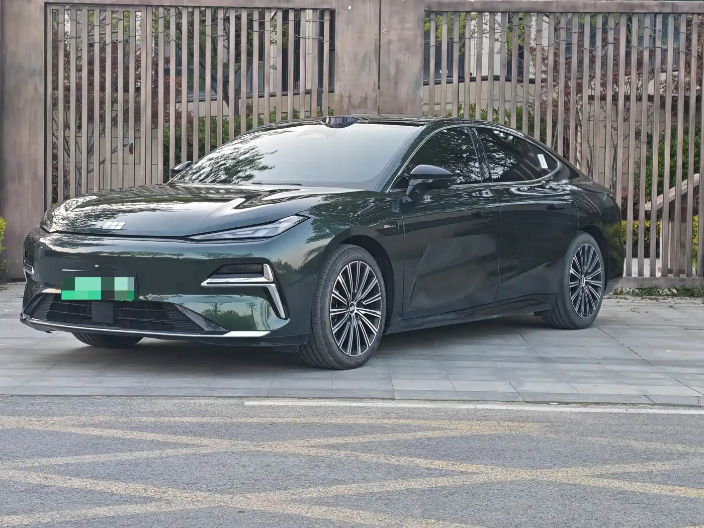 GEELY GALAXY GALAXY SPARKLE 8