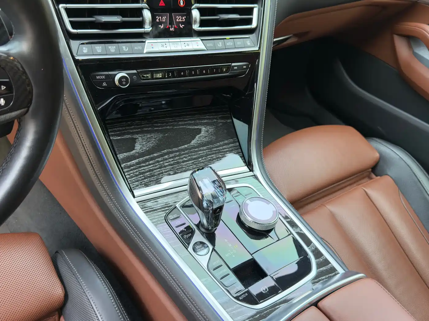 BMW 8 Series 2021 840i xDrive 4-door Coupe M Sport Package фото 15