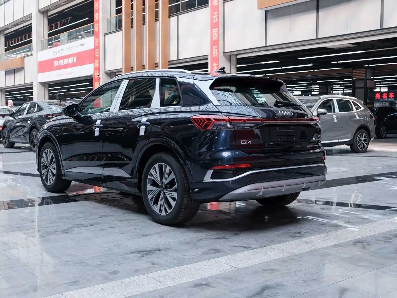 Audi Q4 e-tron 2024 40 e-tron Pioneer Edition фото 5