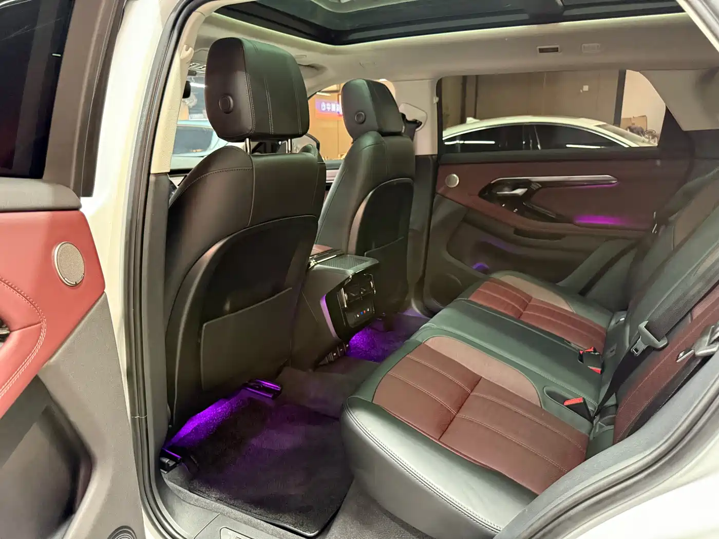 LAND ROVER RANGE ROVER AURORA