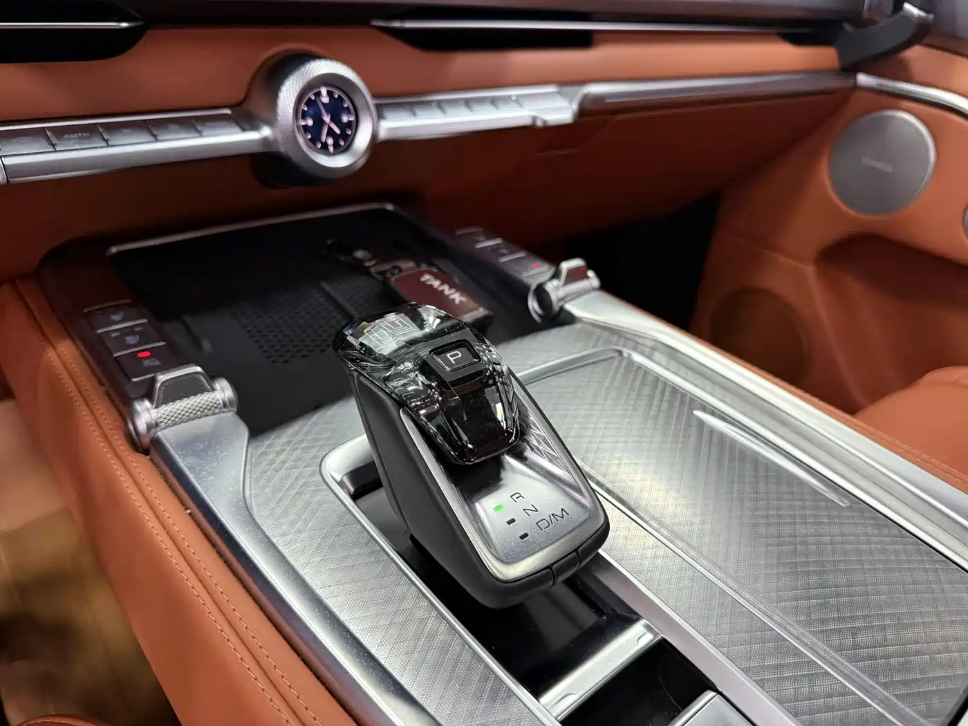 TANK TANK 700 NEW ENERGY