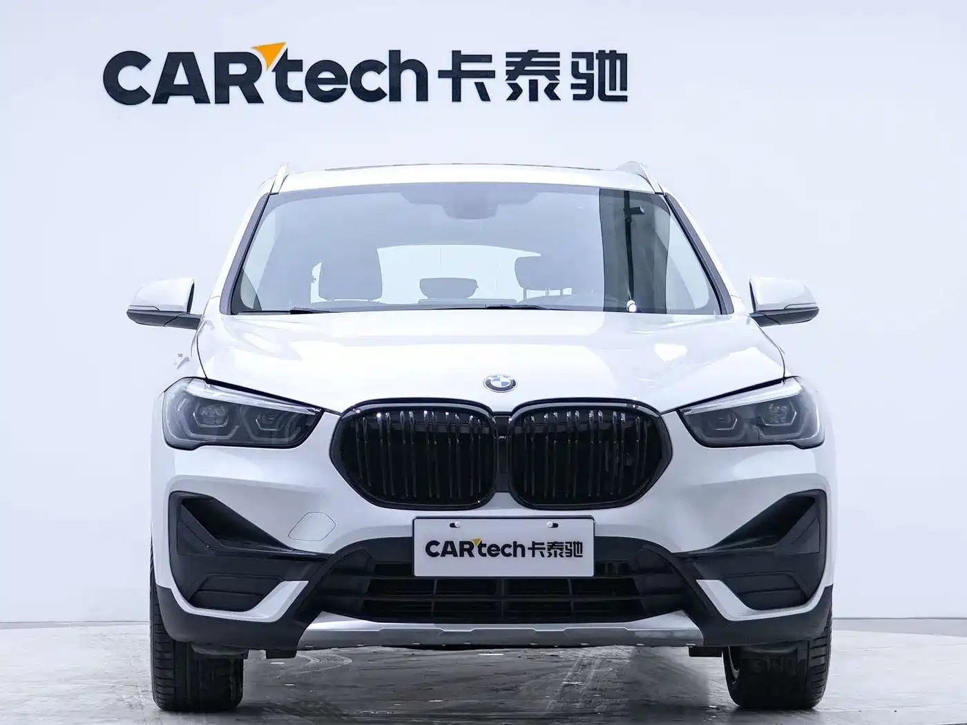 BMW X1 2020 sDrive20Li Premium Edition фото 4