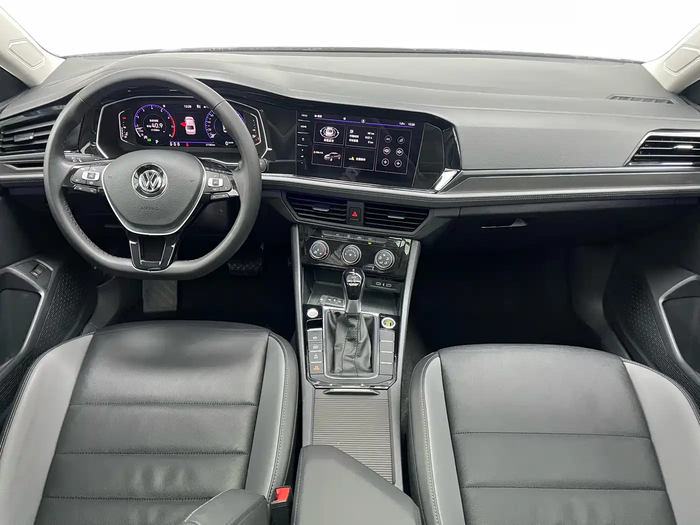 Volkswagen Sagitar 2021 280TSI DSG Surpassing Edition фото 14
