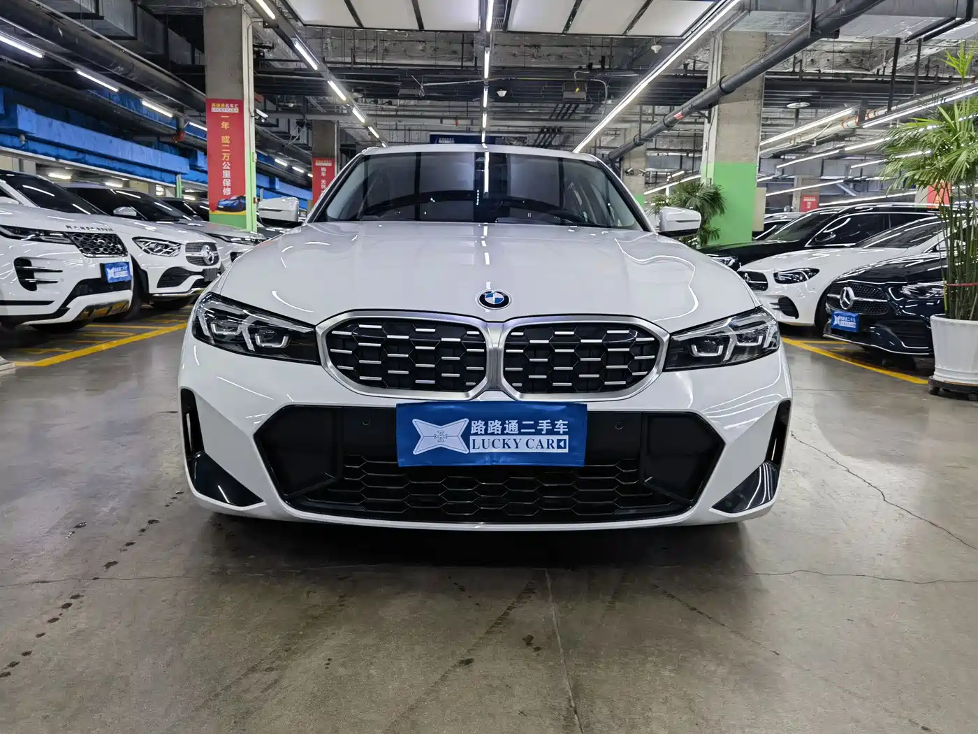 BMW 3 Series 2023 325Li xDrive M Sport Package фото 2
