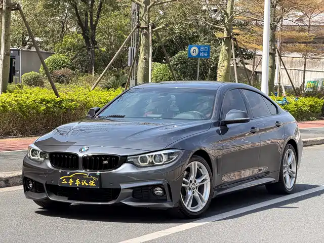 BMW 4 SERIES