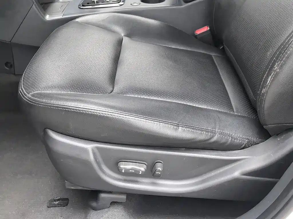 Geely GX7 2013 2013 2.0L Automatic Premium
