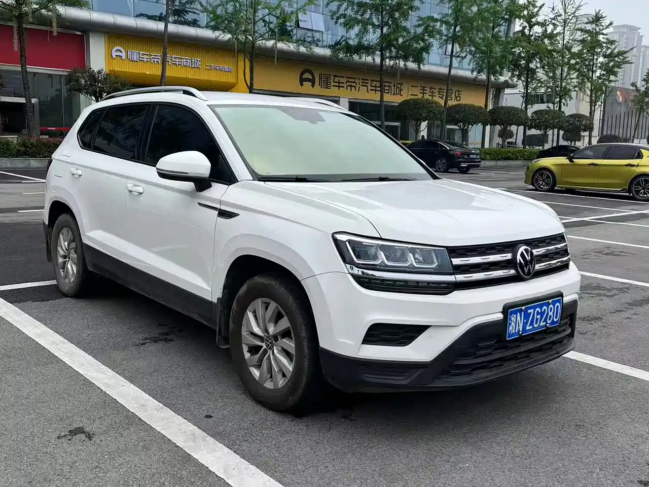 Volkswagen Tharu 2022 280TSI 2WD Trend фото 9