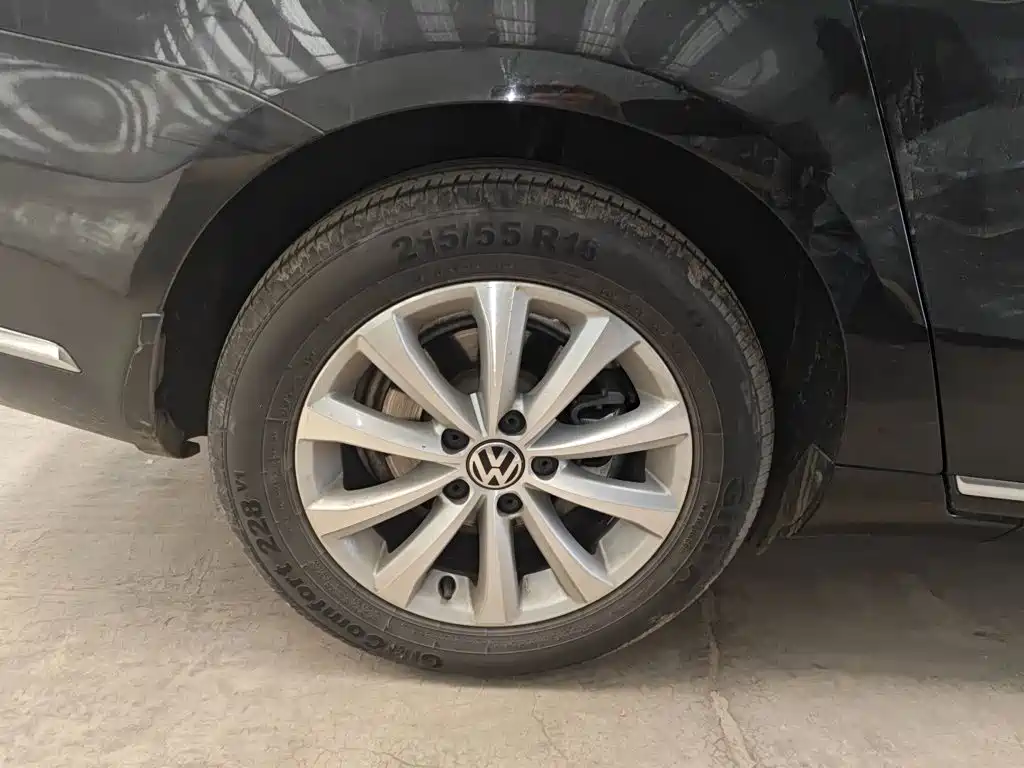 Фото 21 - Volkswagen Magotan