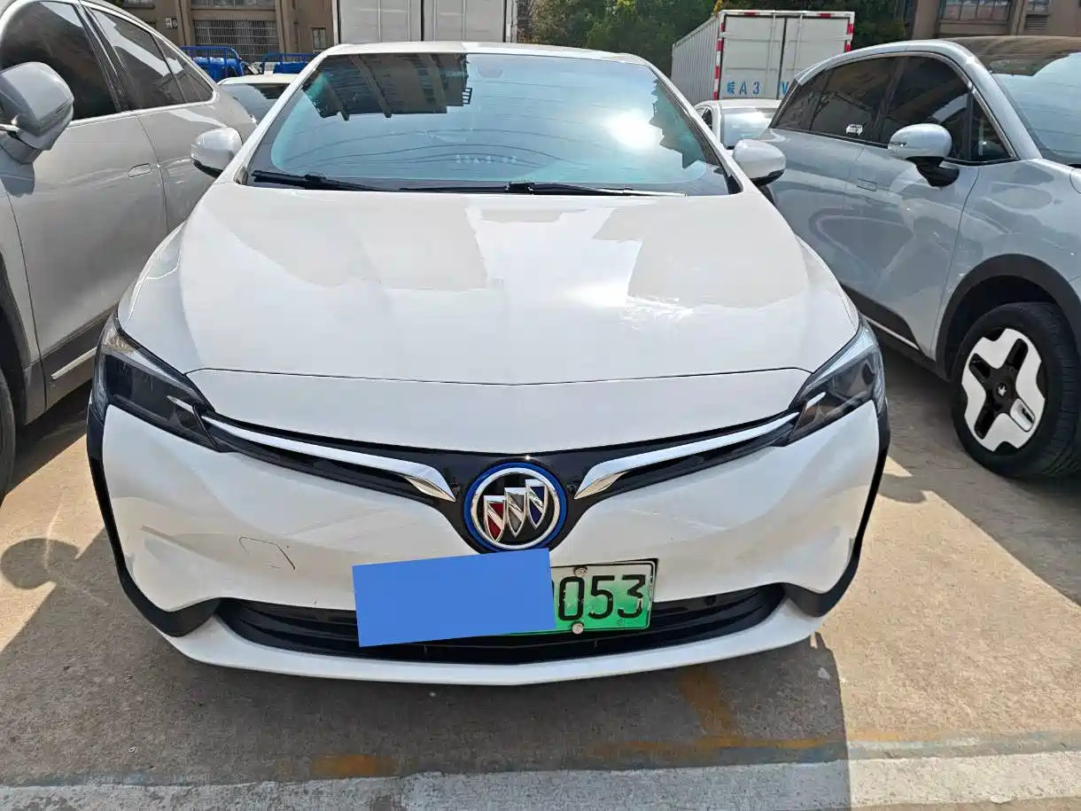 BUICK SLIGHTLY BLUE 6