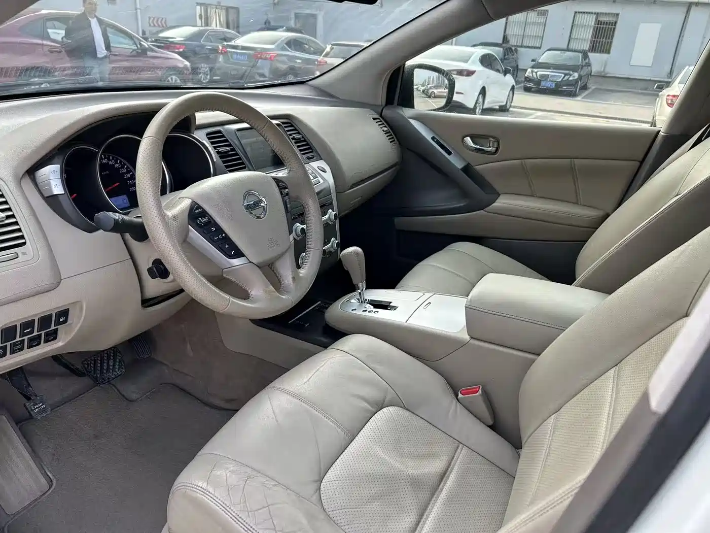 Photo 13 - Nissan Murano