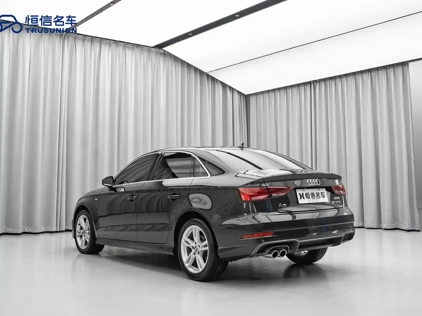 Audi A3 2018 30th Anniversary Limousine 35 TFSI Fashion фото 6