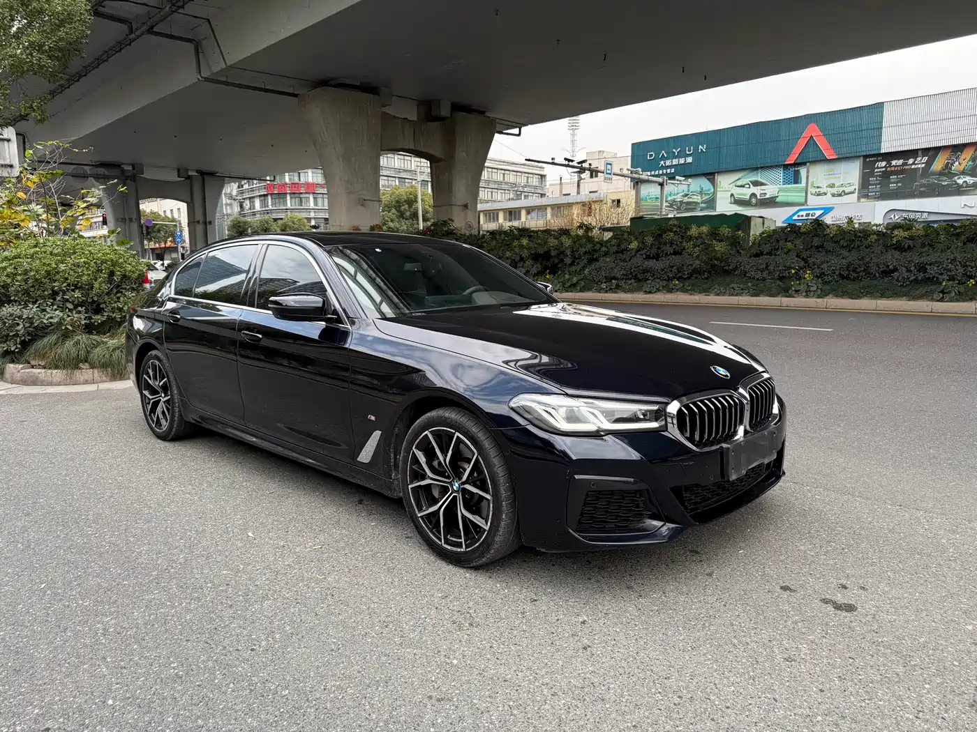 BMW 5-SERIES