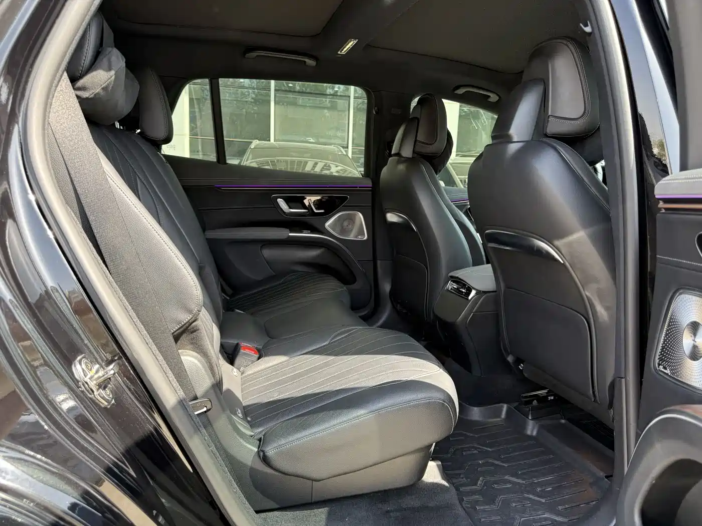 Mercedes-Benz EQS SUV 2023 450 4MATIC Pioneer Edition фото 12