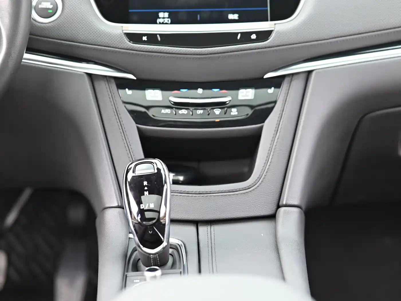 CADILLAC XT5