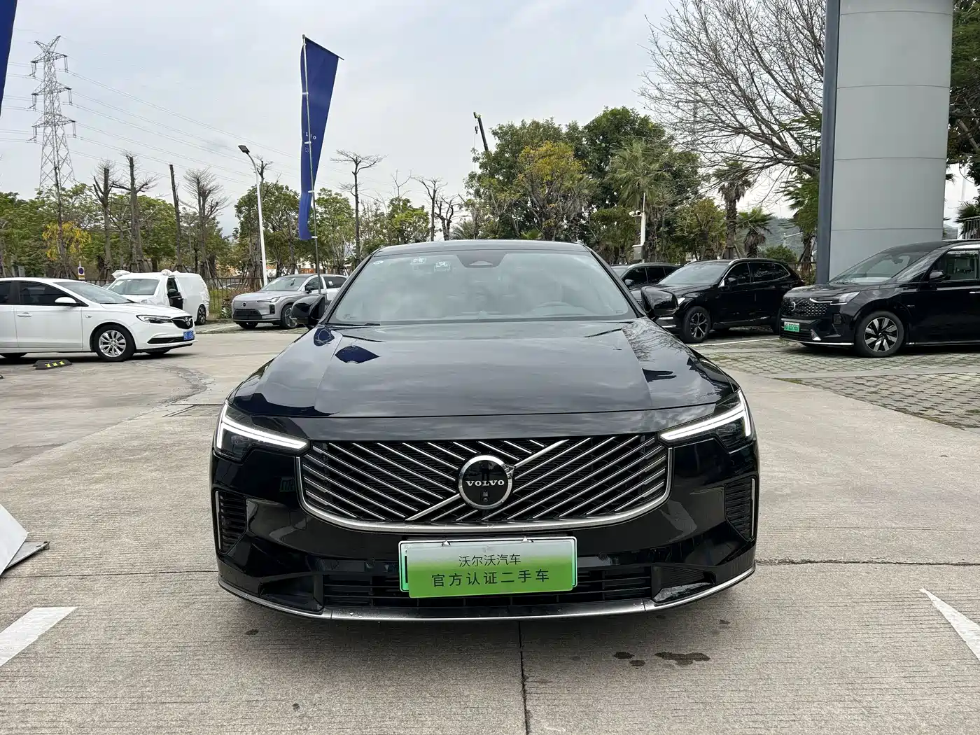 VOLVO S90 PLUG IN HYBRID