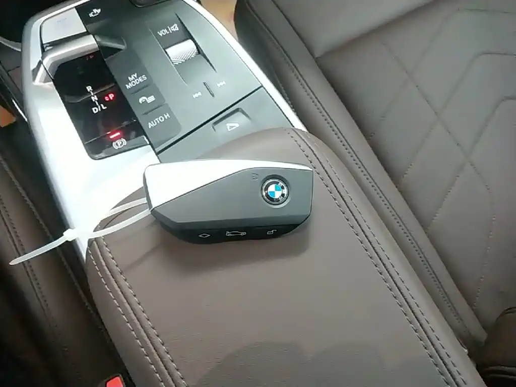 BMW X1 2025 2024 sDrive25Li X Design Package