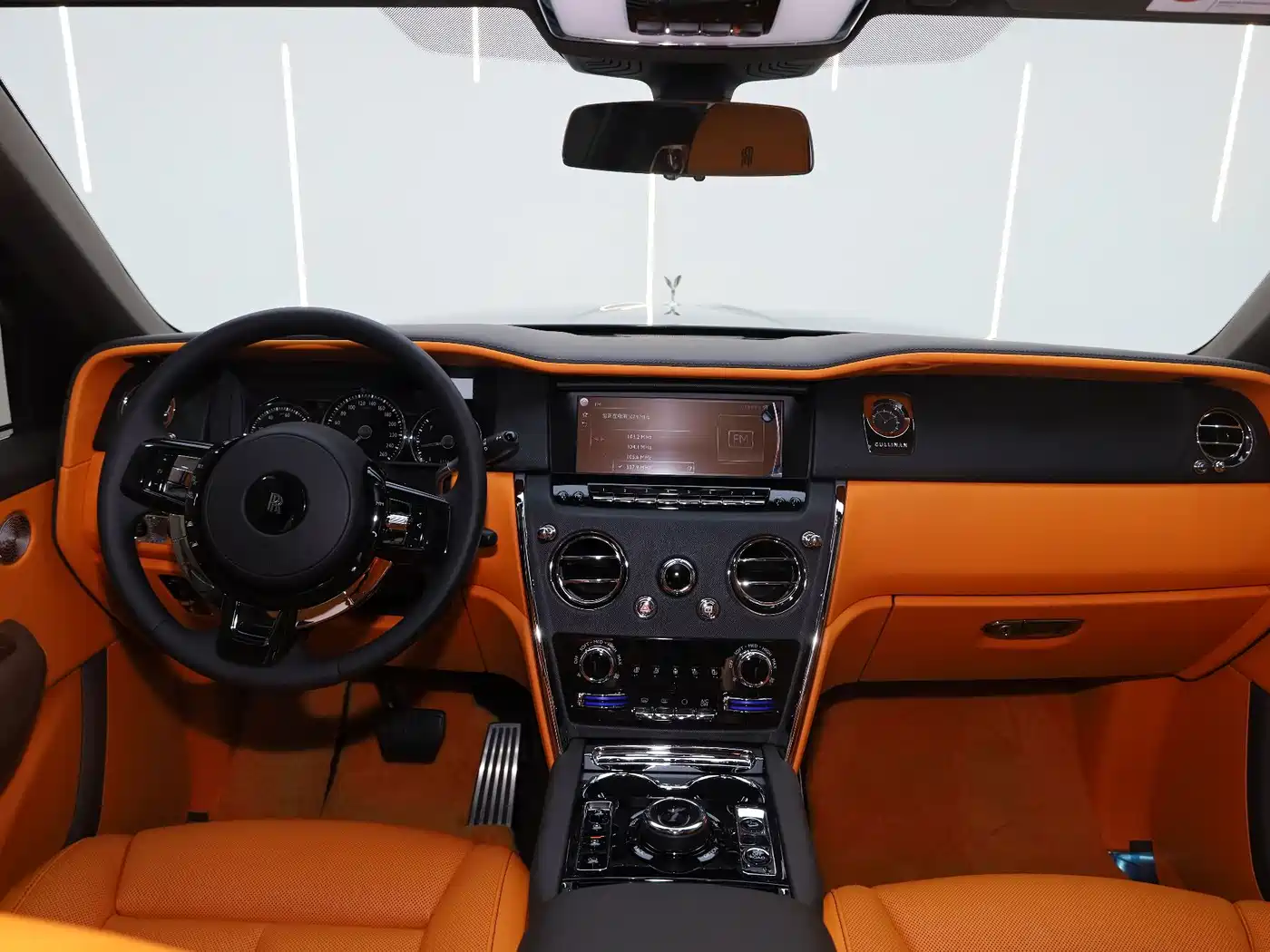 Rolls-Royce Cullinan 2025 2024 5-Seater