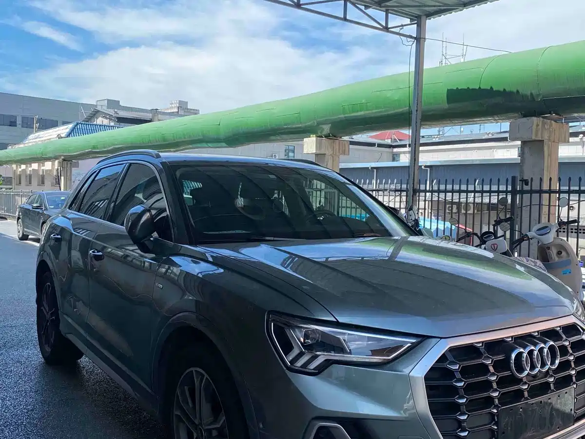 Фото 2 - Audi Q3