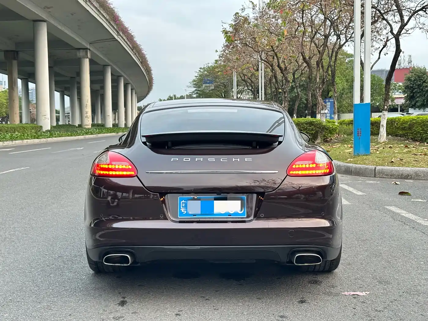 Porsche Panamera 2010 Panamera 3.6L фото 20