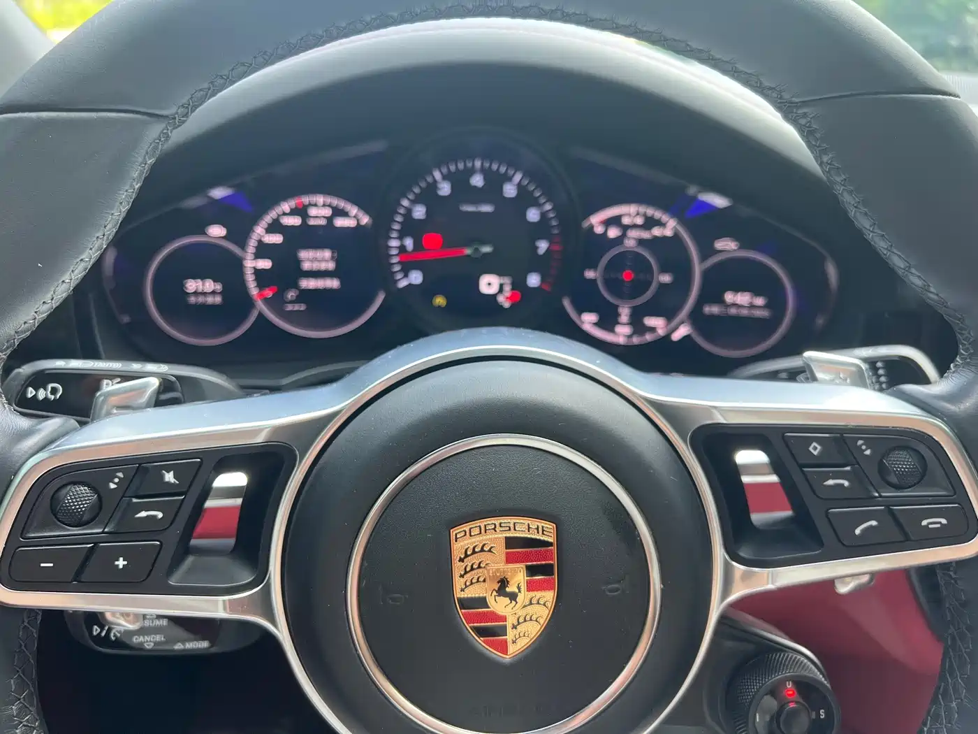 Фото 6 - Porsche Cayenne