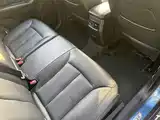 Фото 8 - Roewe RX5