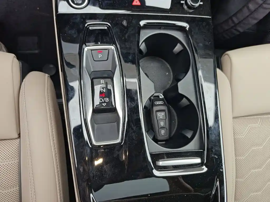 Audi Q6L e-tron 2026 2025 Model Pioneer Edition
