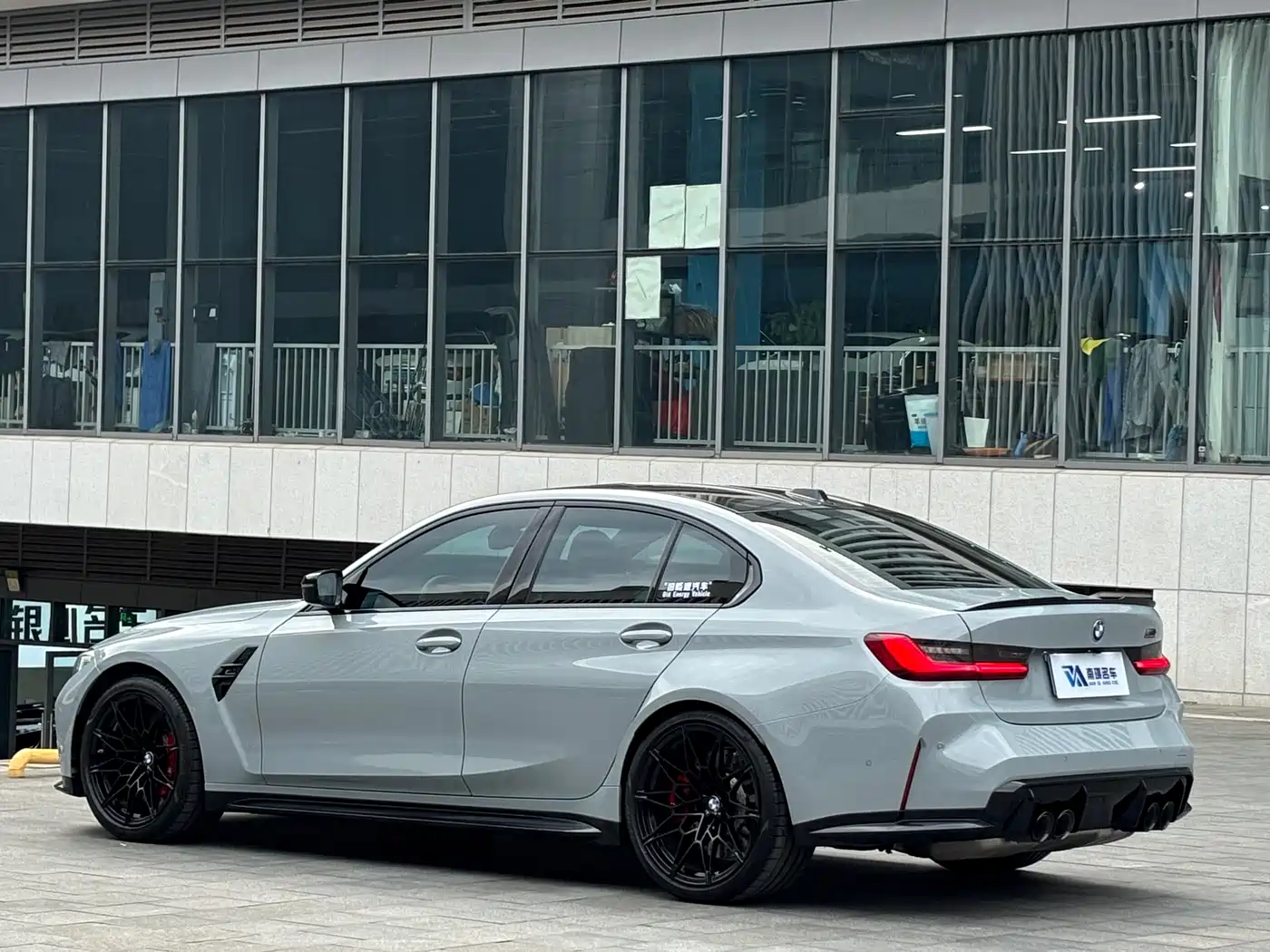 BMW M3 2023 M3 Sedan Thunder Edition фото 5