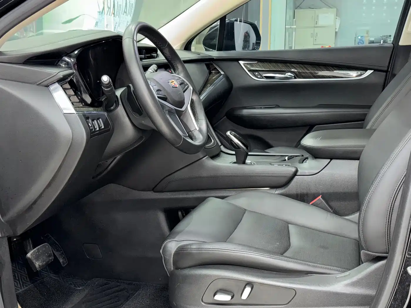 Cadillac XT5 2016 2016 25T Luxury Model