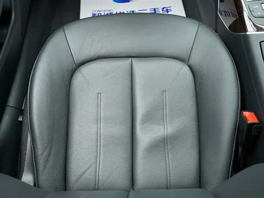 Audi A6L 2012 30 FSI Luxury фото 30