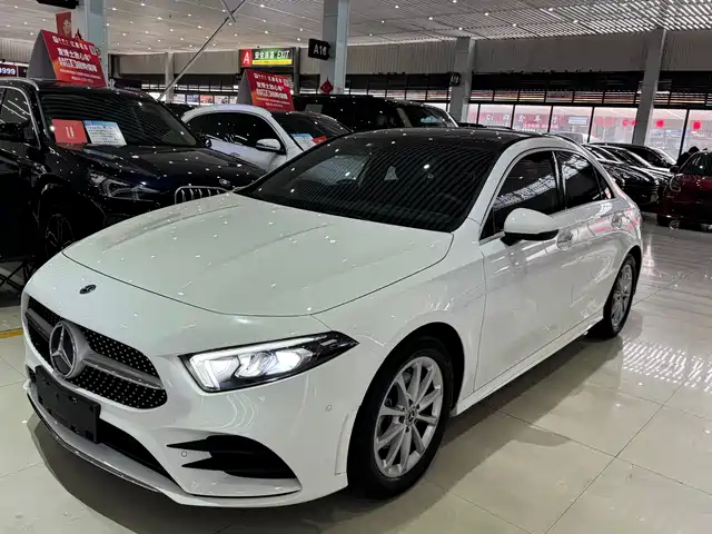MERCEDES-BENZ A CLASS