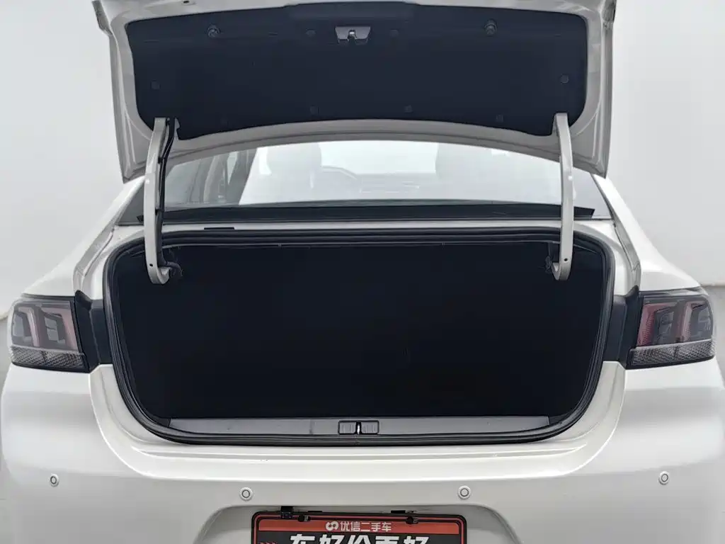 صورة 16 - Peugeot 308