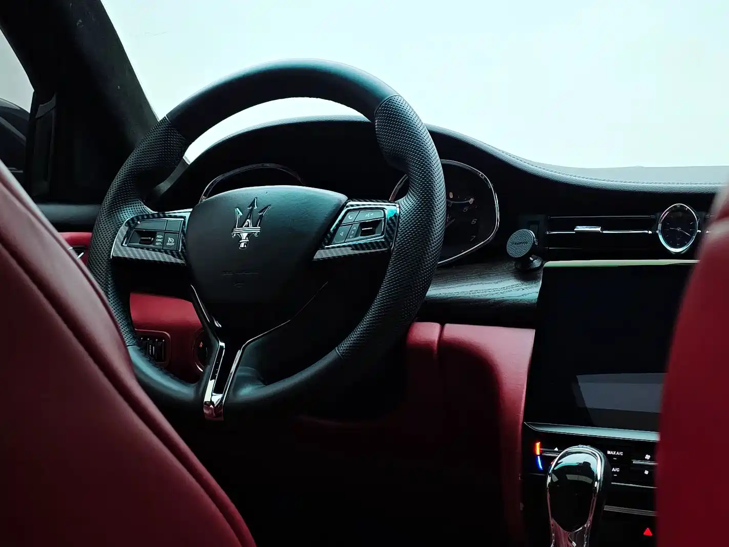 Photo 22 - Maserati Quattroporte