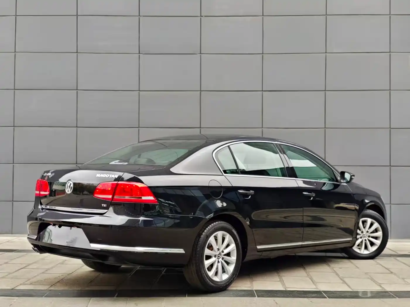 Volkswagen Magotan 2015 1.8TSI Luxury фото 3