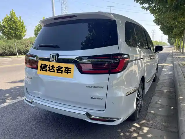 Honda Elysion 2024 2.0L e:HEV Supreme Edition — фото 4