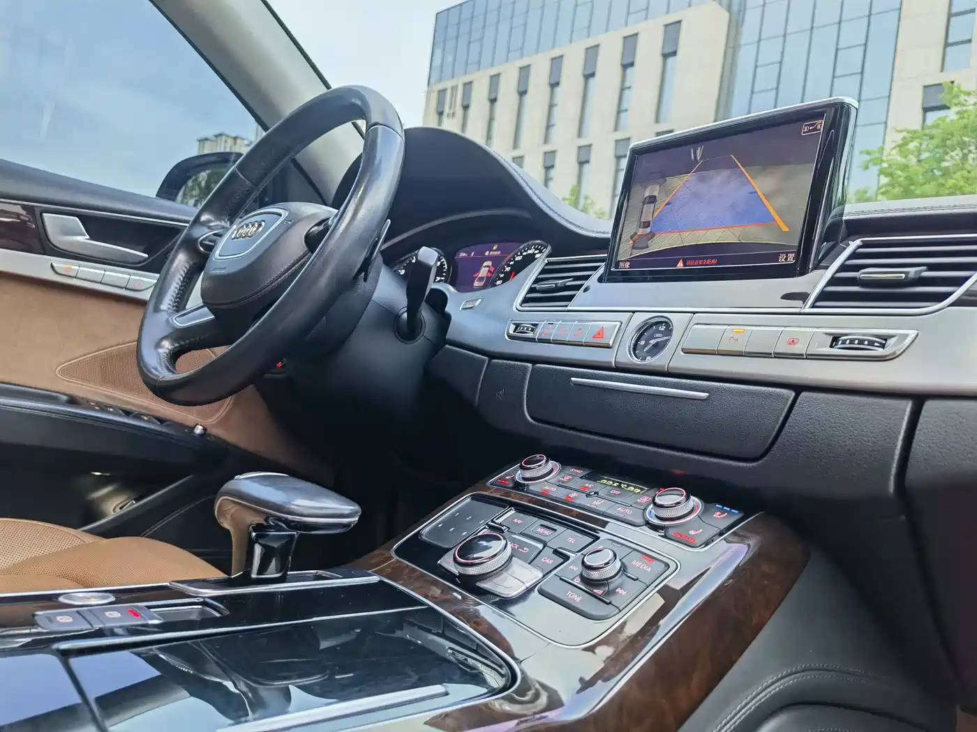 Audi A8 2014 A8L 45 TFSI quattro Luxury фото 14
